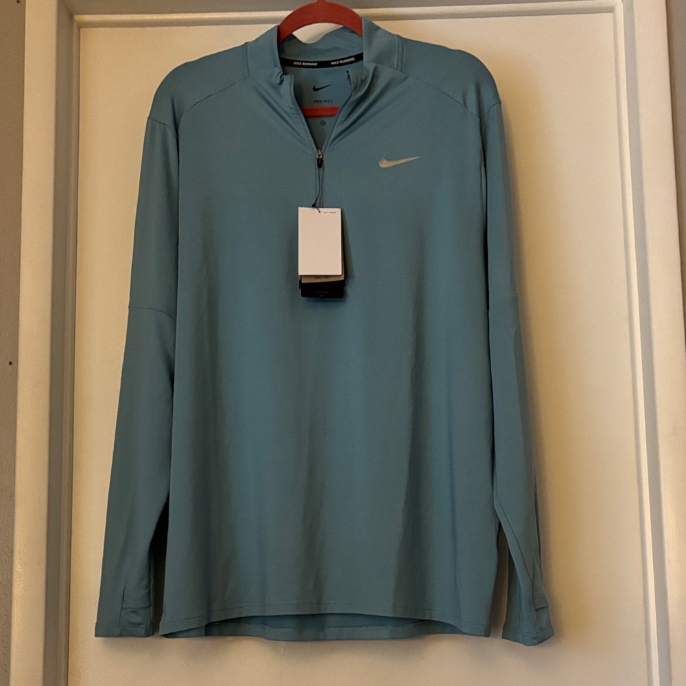 NWT Men’s Nike Blue Half-Zip Pullover